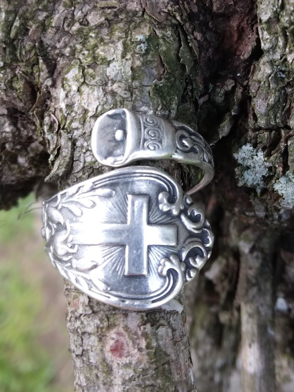 Vintage Sterling Silver Cross Spoon Ring Size 7 - Picture 2 of 12